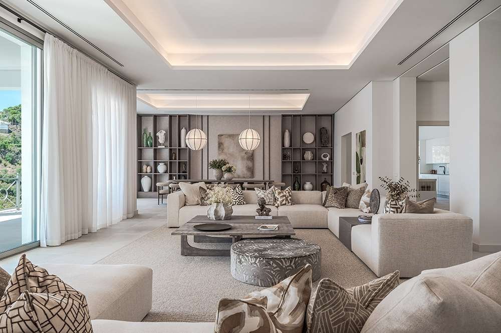 E.M. HOUSE, Modern Tranquility