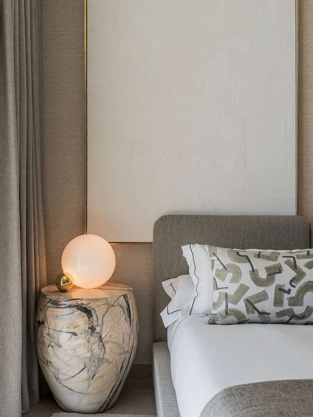 E.M. HOUSE, Modern Tranquility