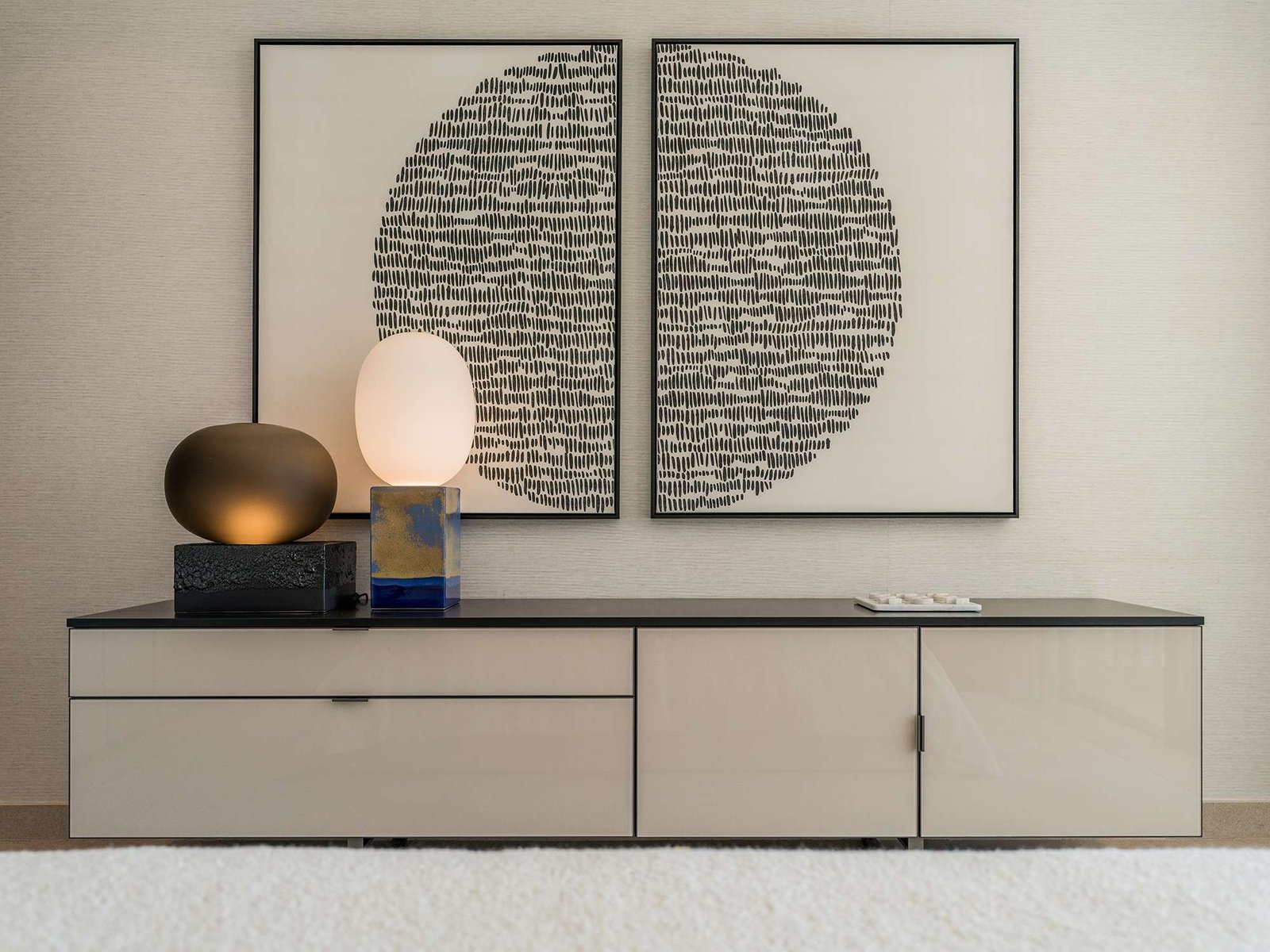 E.M. HOUSE, Modern Tranquility