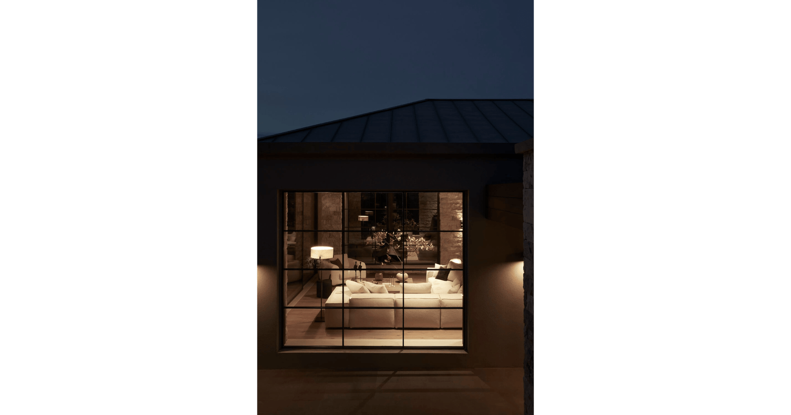 D.L.HOUSE