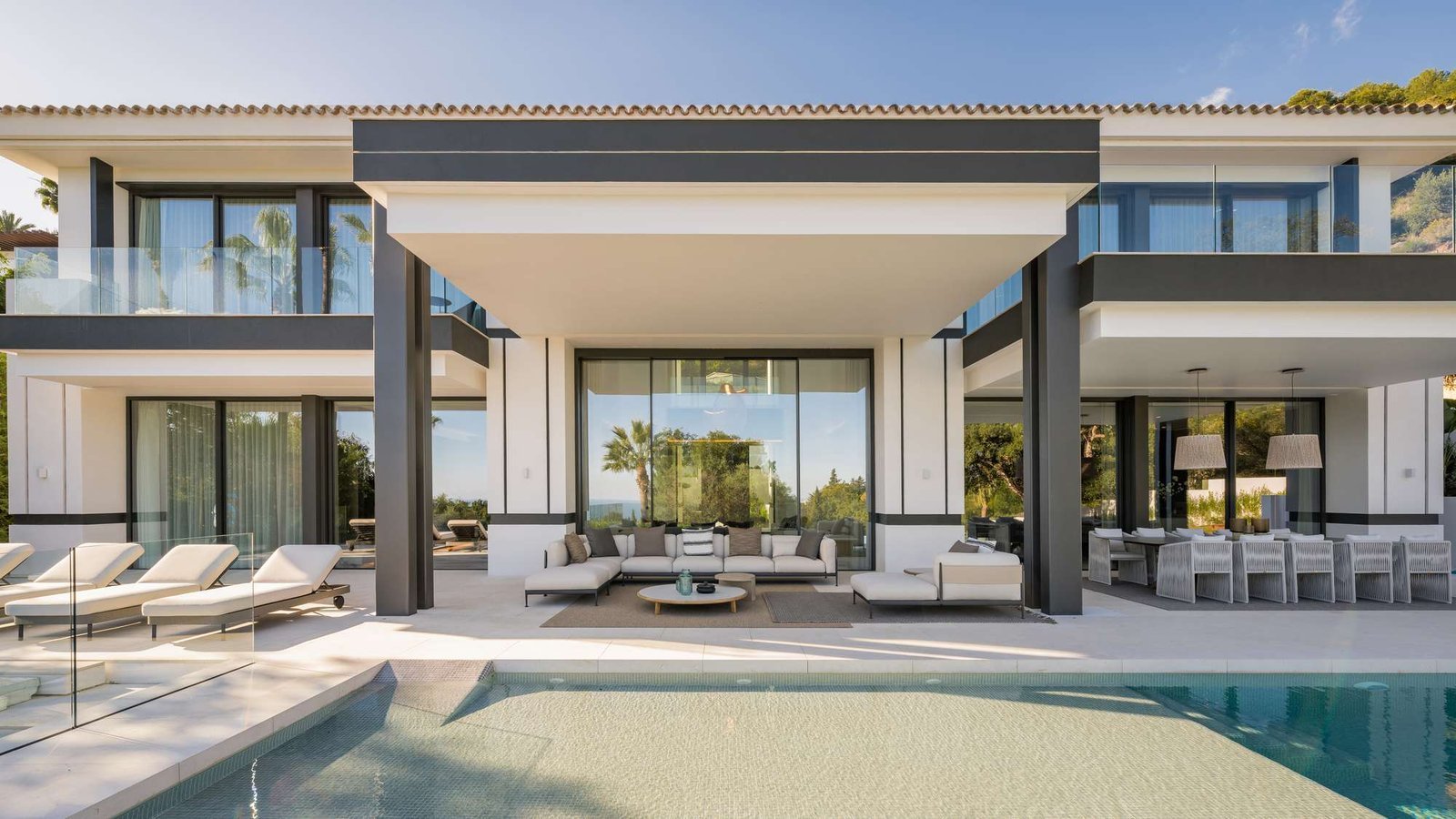 Exterior · S.B. House, Ambience Residence · MORANID Exterior in S.B. House, Ambience Residence by MORANID, featuring wellness-centered light and refined illumination.