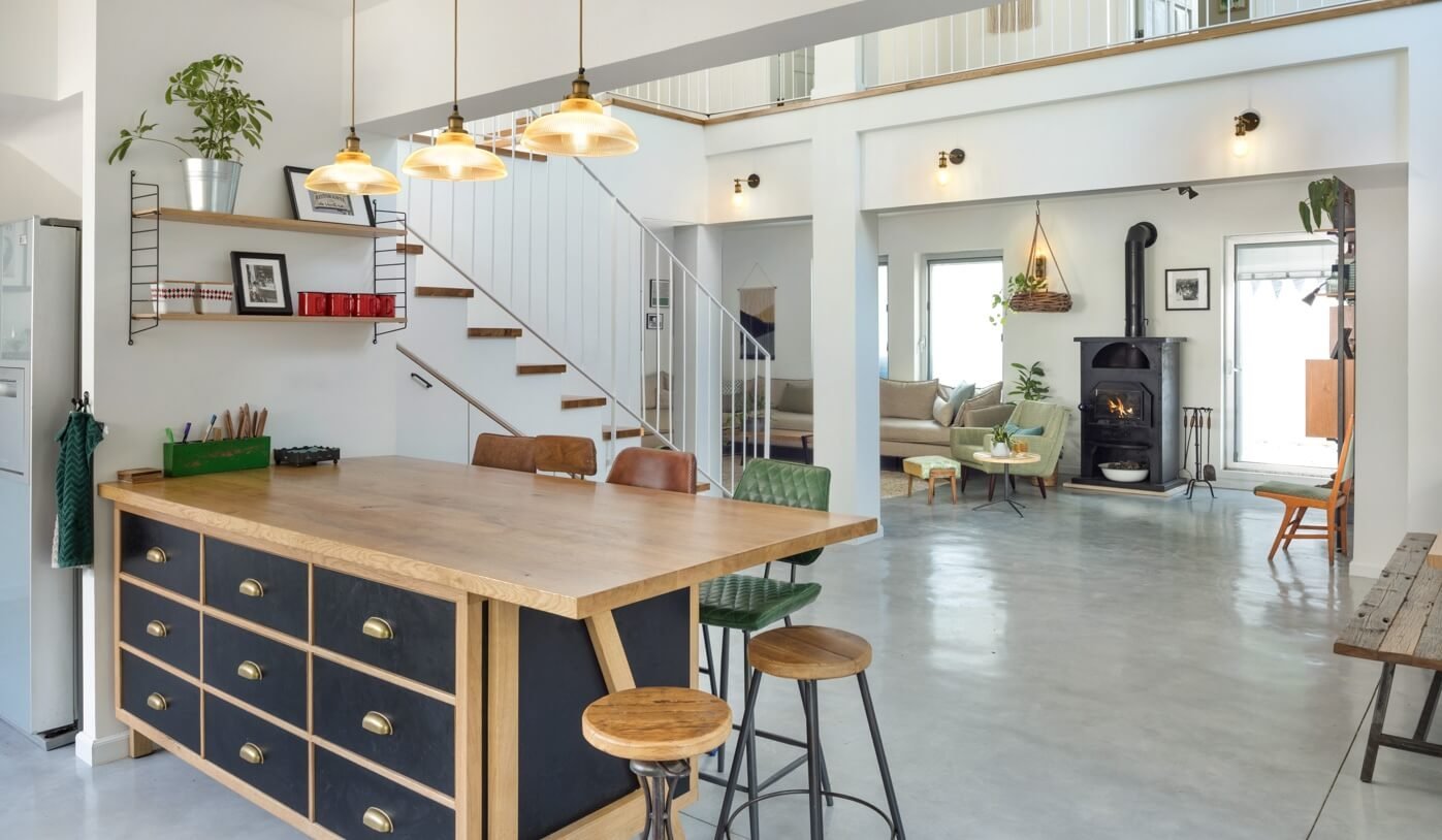 I.L.HOUSE