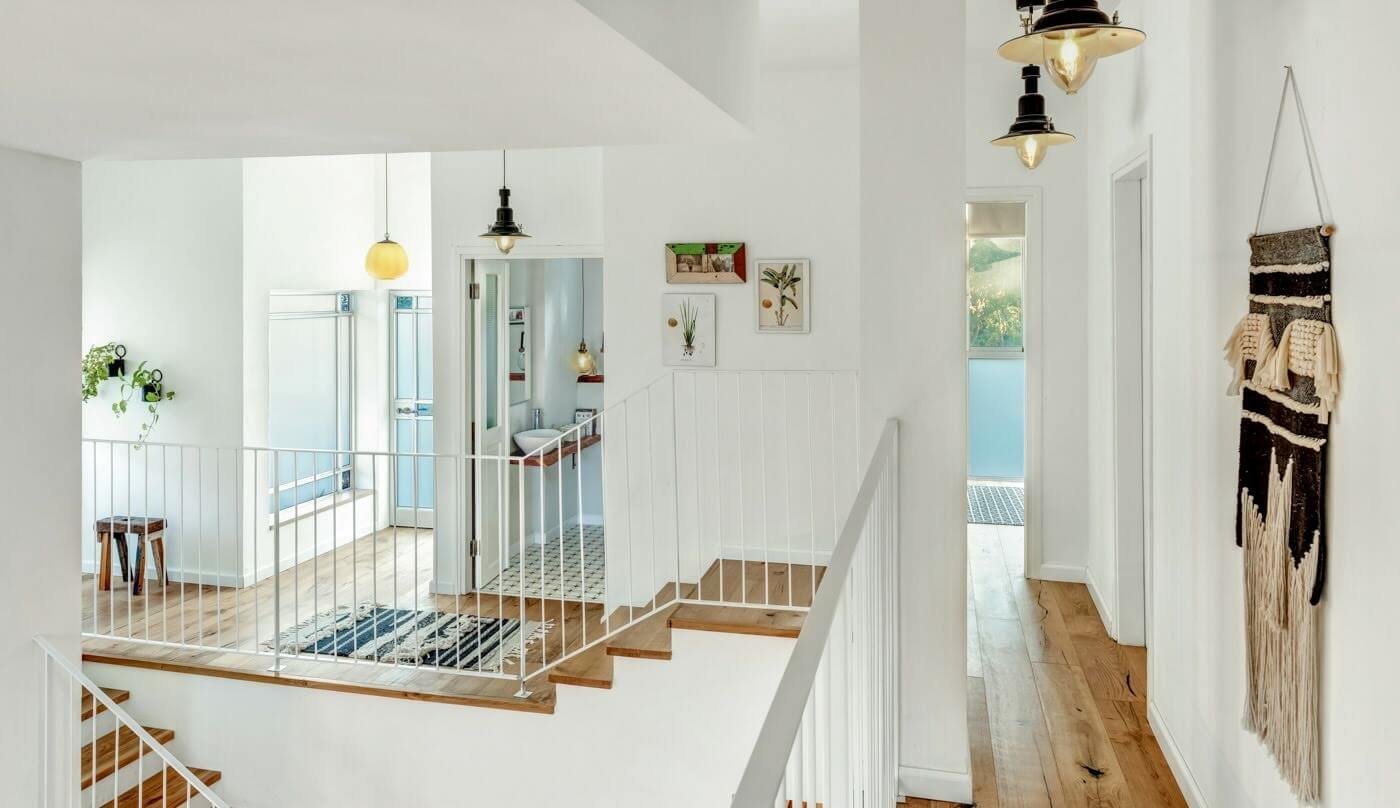 I.L.HOUSE