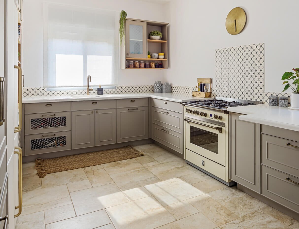 Kitchen in I.D. House by MORANID, featuring human-centered residential design and refined material balance.